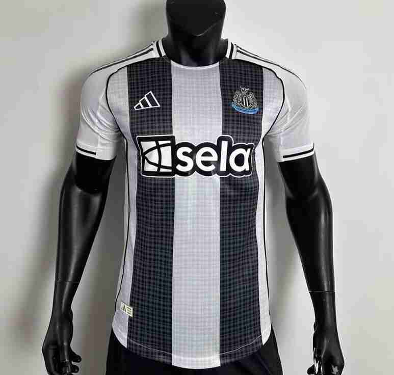 Tailandia Camiseta Newcastle United Primera Equipacion 2025 2026
