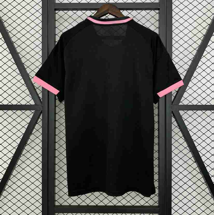 Tailandia Camiseta Especial Real Madrid 2025 26 Rosa_1
