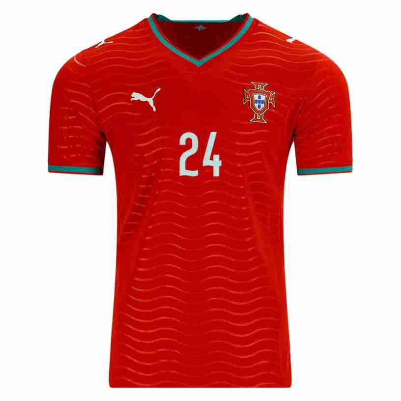 SAMÚ NO.24 Camiseta Portugal Primera Equipacion 2026 – Versión Jugador_1 SAMÚ NO.24 Camiseta Portugal Primera Equipacion 2026 – Versión Jugador_1